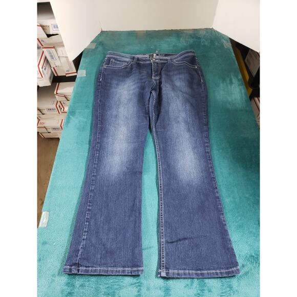 Apt 9 Jeans Size 14 Petite Womens Blue Pants Stretch Ladies Mid Rise Bootcut - Picture 1 of 11
